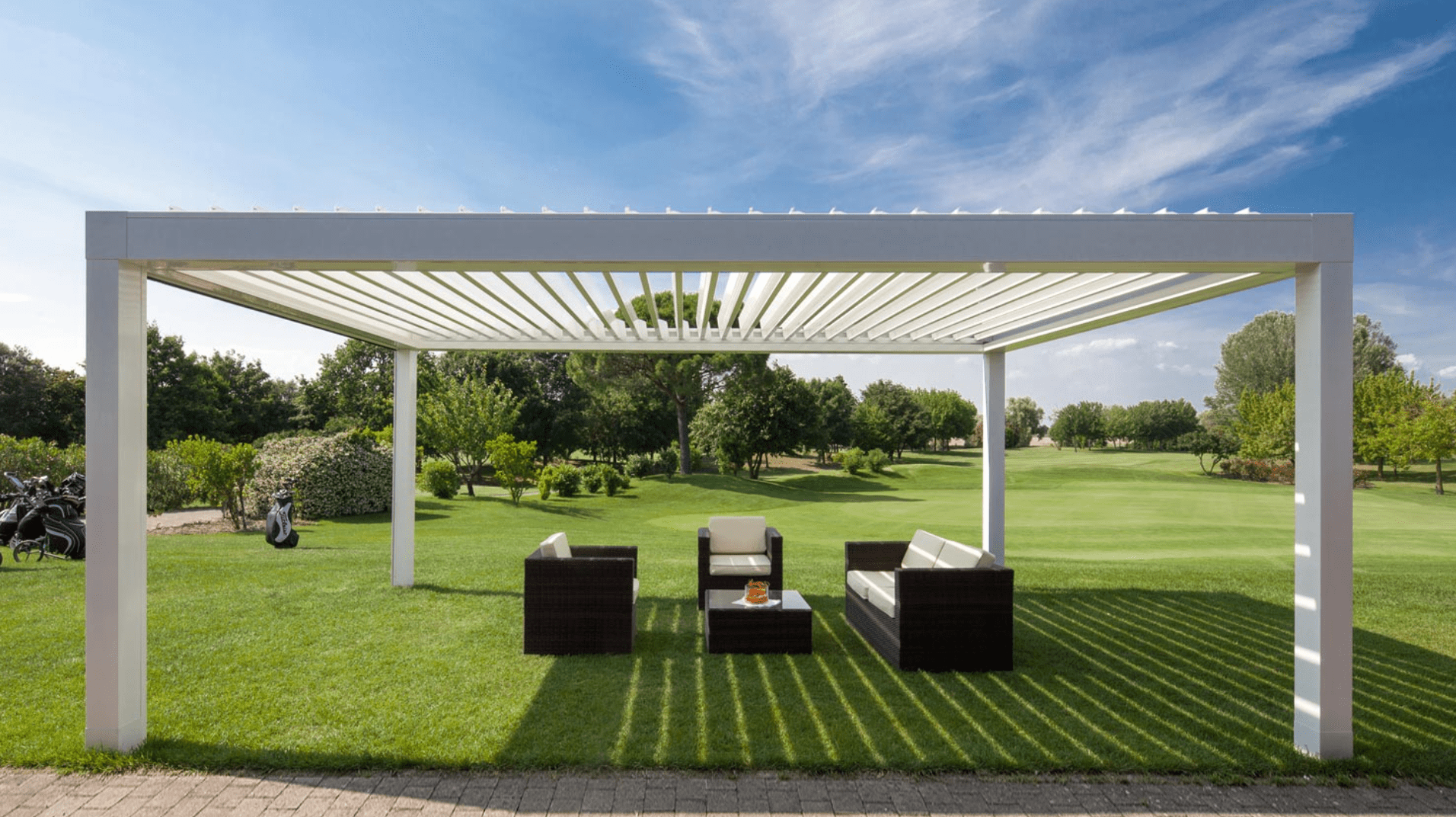 Pergola bioclimatique en aluminium à Casablanca